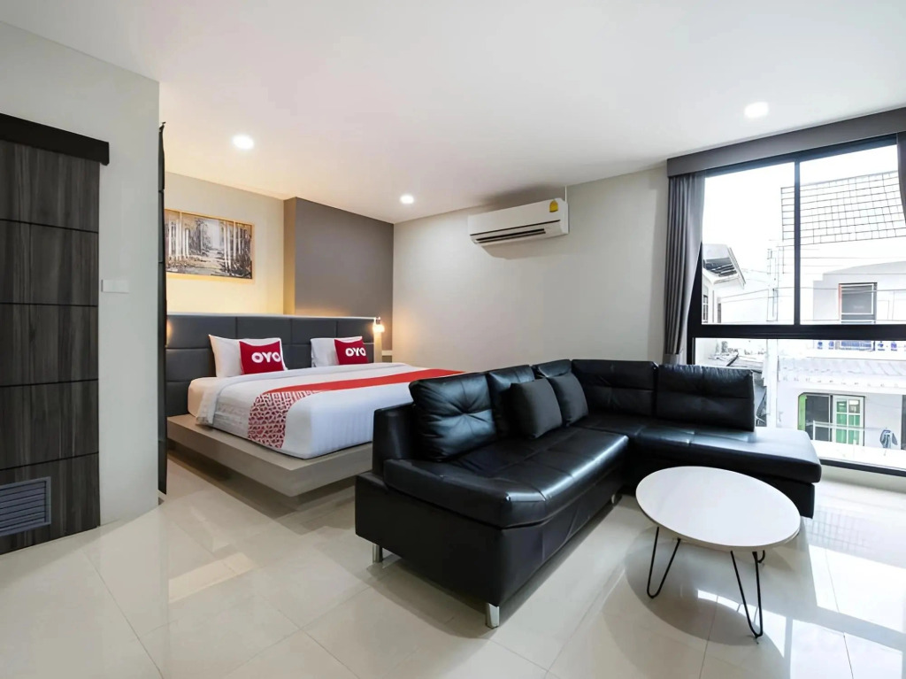Oyo 260 Sattahip 9 Boutique Hotel