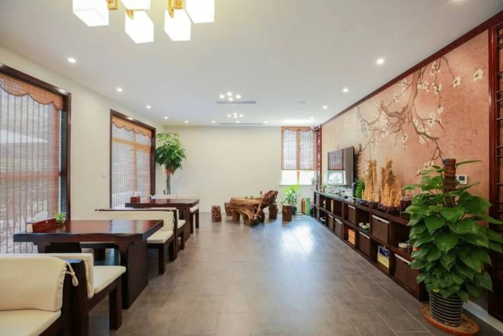 Jixiang Garden Inn