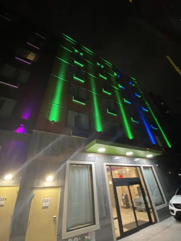 Hotel The Villa - Long Island City
