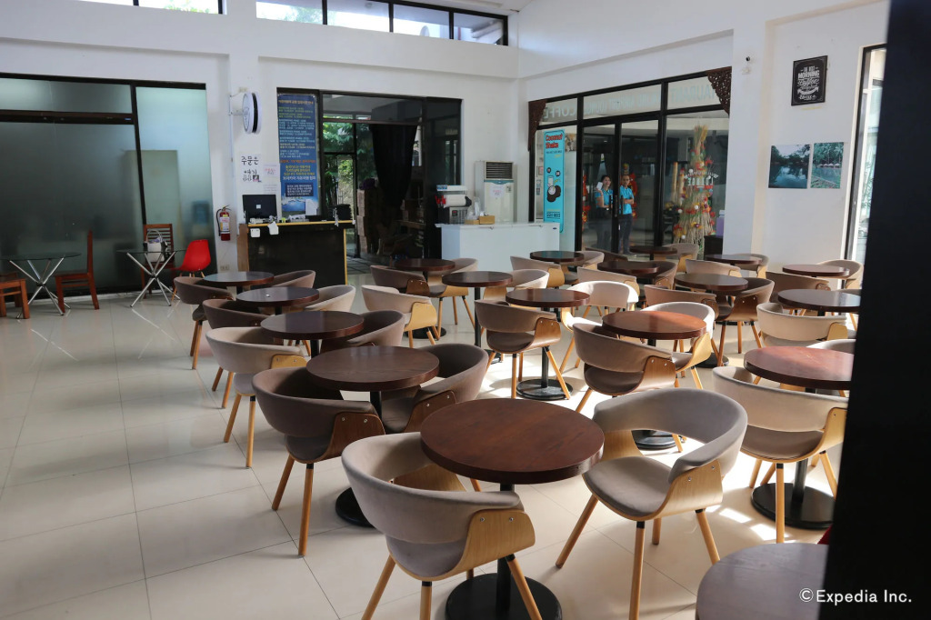 Discover Boracay Hotel