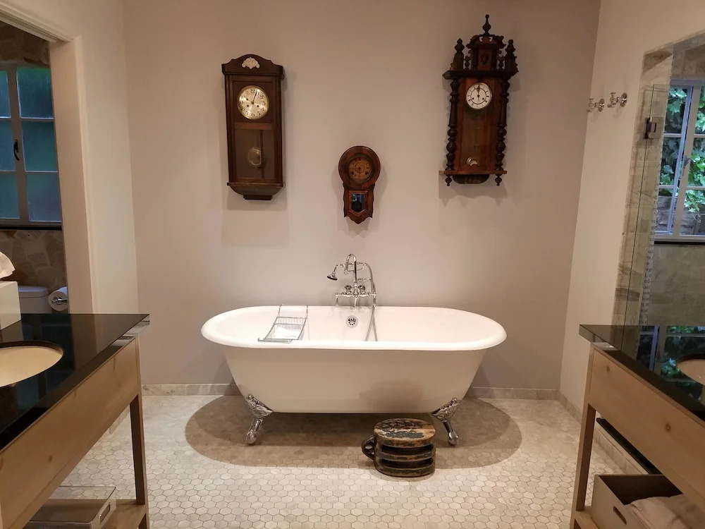 The Vagabonds House Boutique Inn