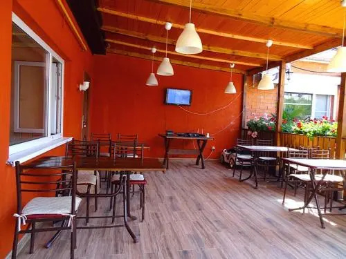 Guest House on Sanatornaya 6
