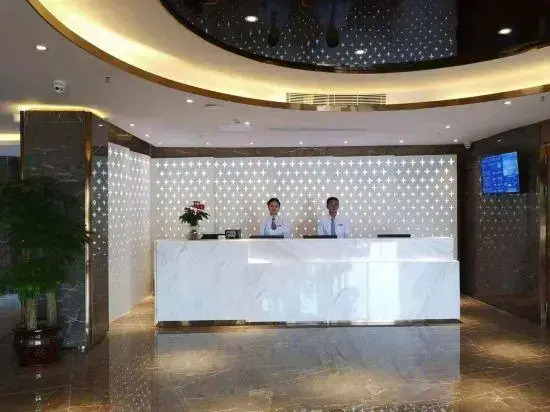 Airport Grand Hotel
