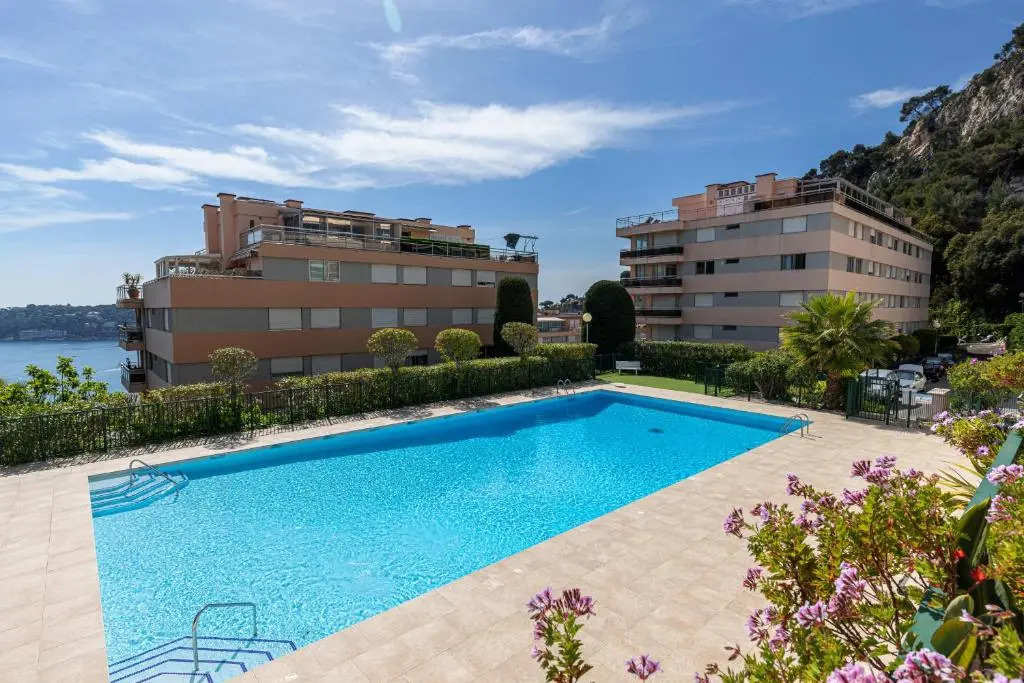 2 BDR Villefranche-sur-Mer Sea View Parking and Swimming Pool