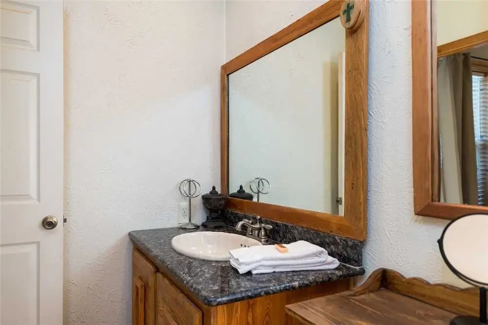 Casa McClaran - Five Bedroom Cabin