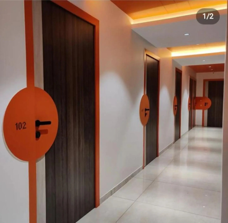 The Hallmark Hotel By WB Inn