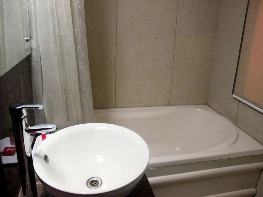 OYO 1185 Hotel MSK residency