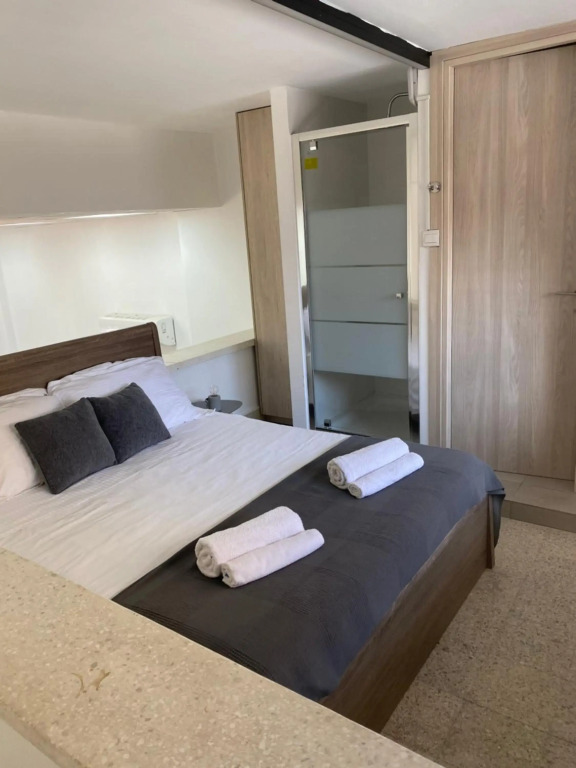 Modern City Center Appartment