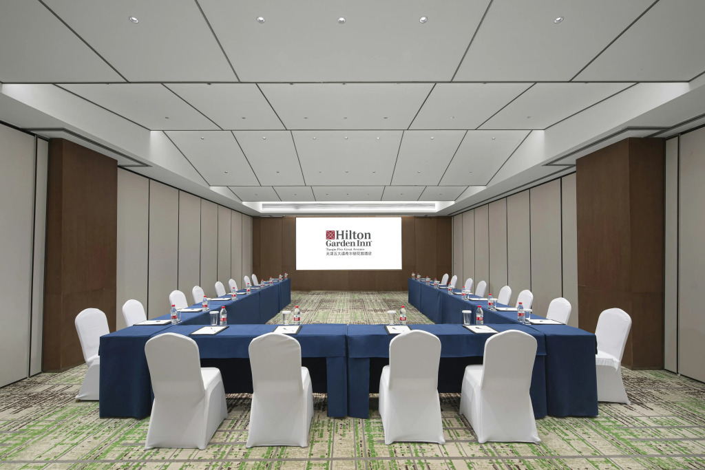 Hilton Garden Inn Tianjin Five Great Avenues
