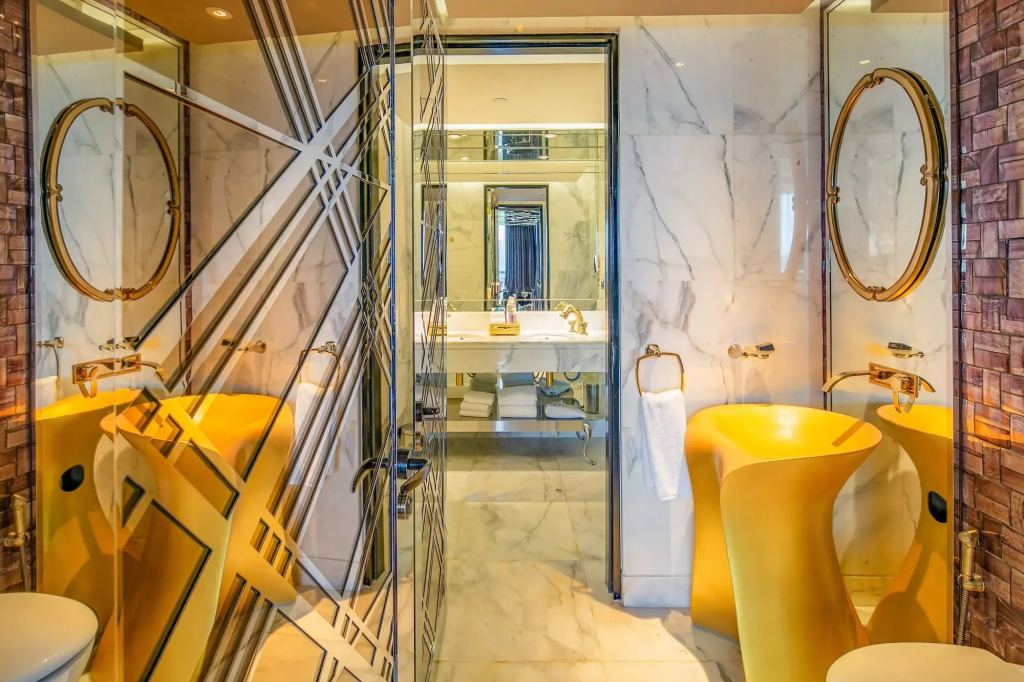 Hotel Indigo Bangkok Wireless Road by IHG