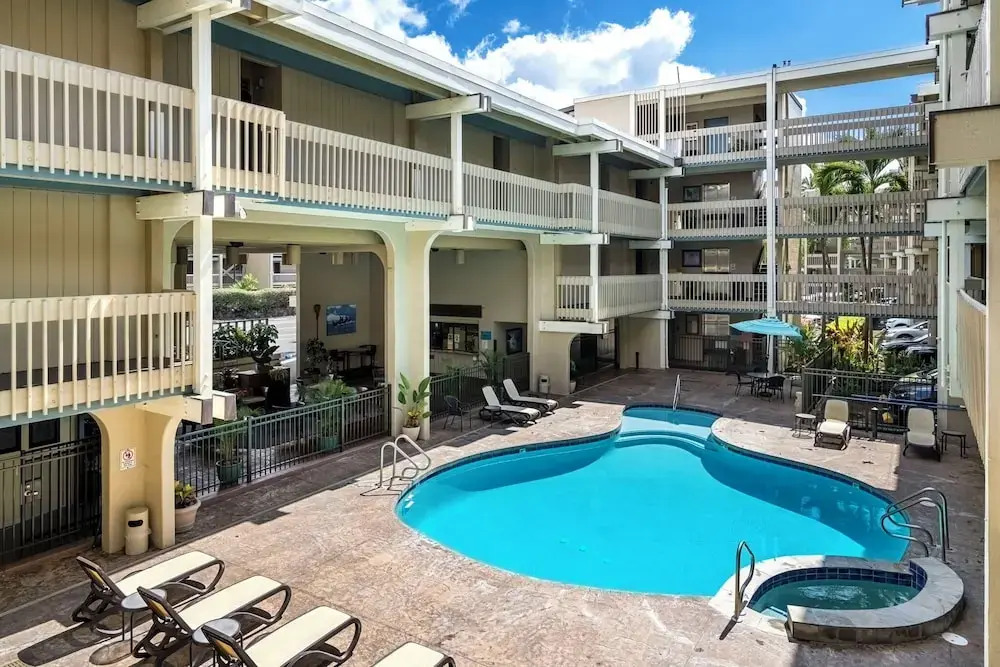 Ocean Front - Watch Dolphins From the Lanai - Wi-fi - Next to Beach- Vrkcv