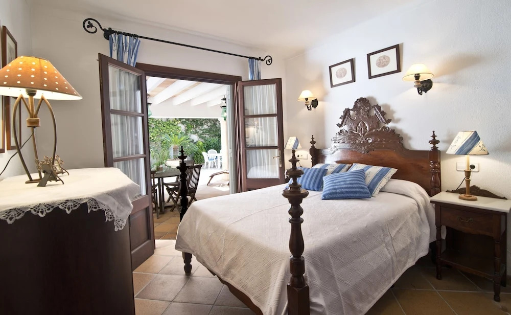 Villa Amorós