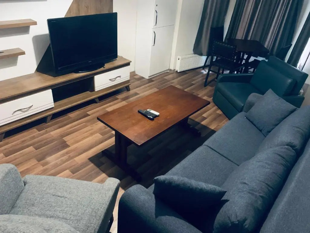 Mimoza İstiklal Apart Hotel