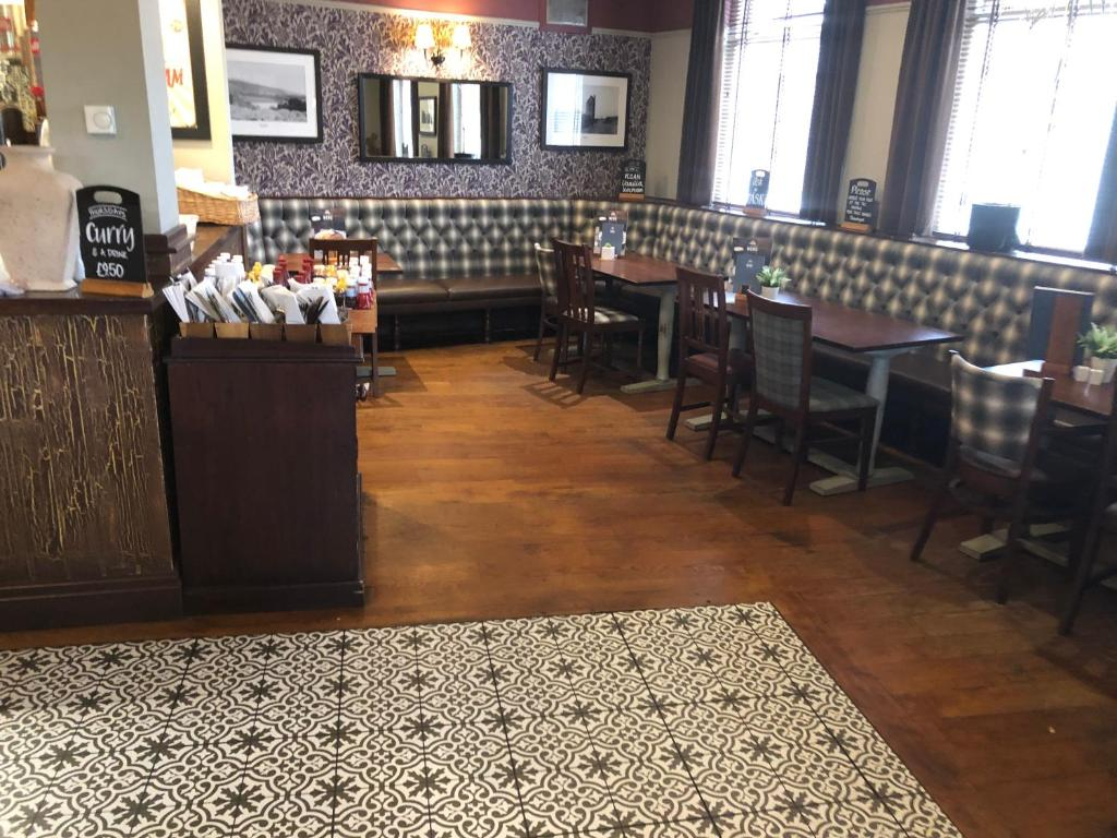 Black Dog Inn