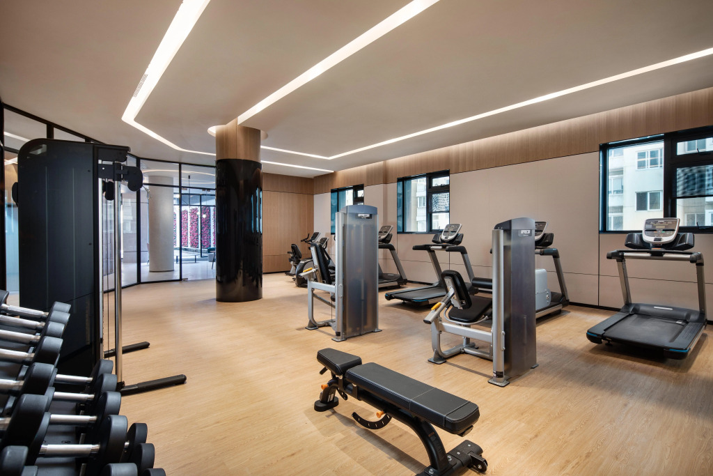 Holiday Inn Shanghai Nanjing Road by IHG