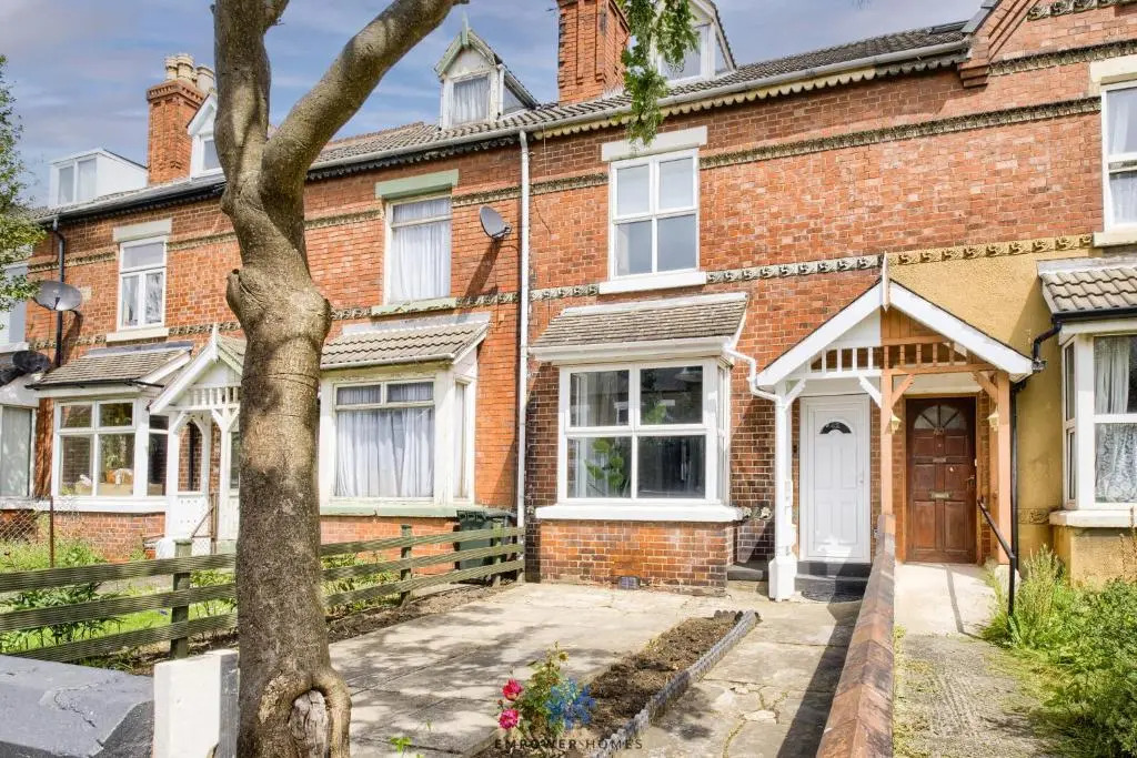 Doncaster Large Luxury 3 Bedroom House, Sleeps 8, City Centre, Racecourse, Free Parking, by EMPOWER HOMES