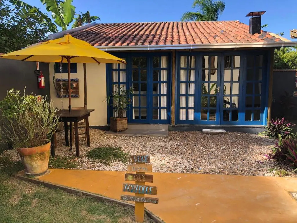 Aruã Suítes & Café