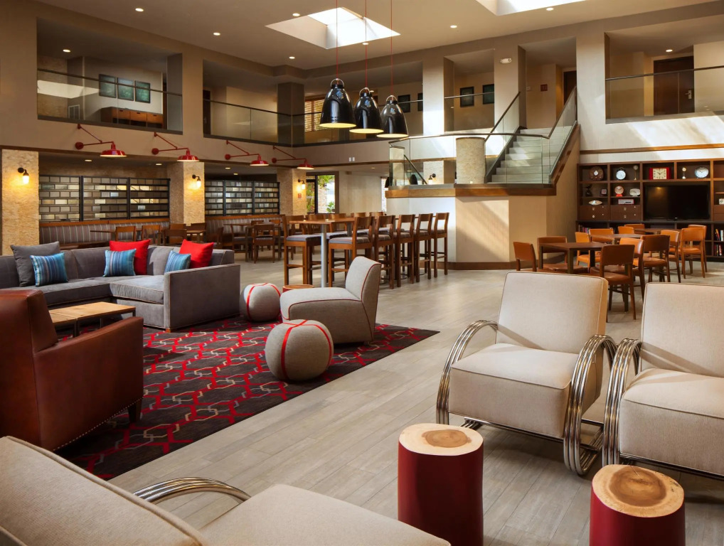 Hampton Inn & Suites by Hilton San Diego SeaWorld Near Old Town