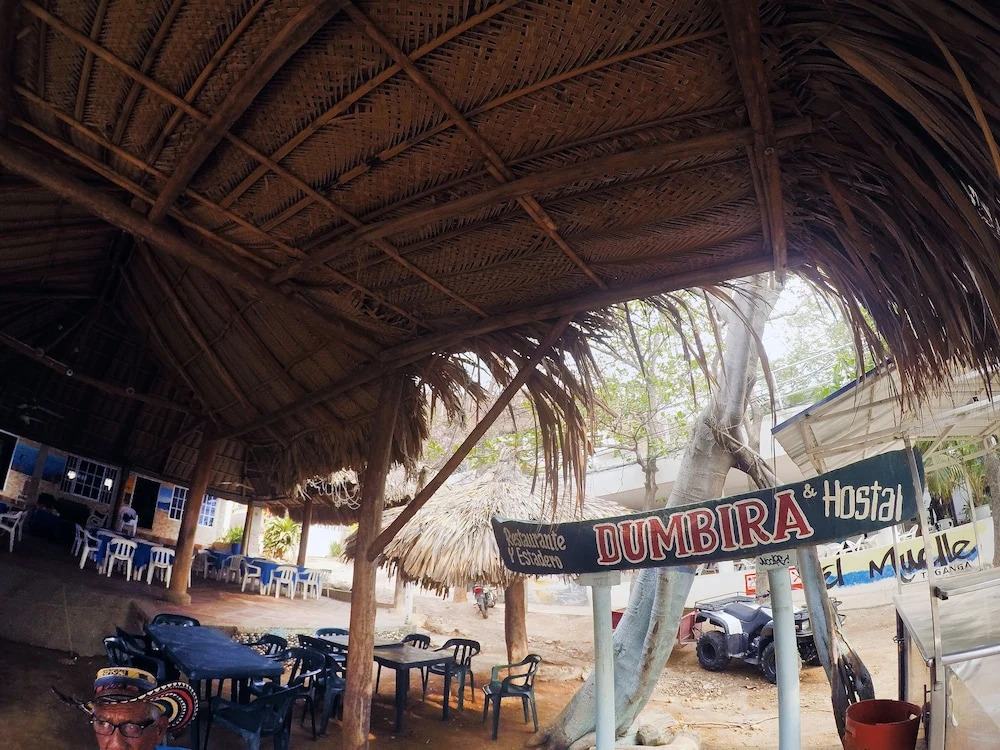 Hostal Dumbira