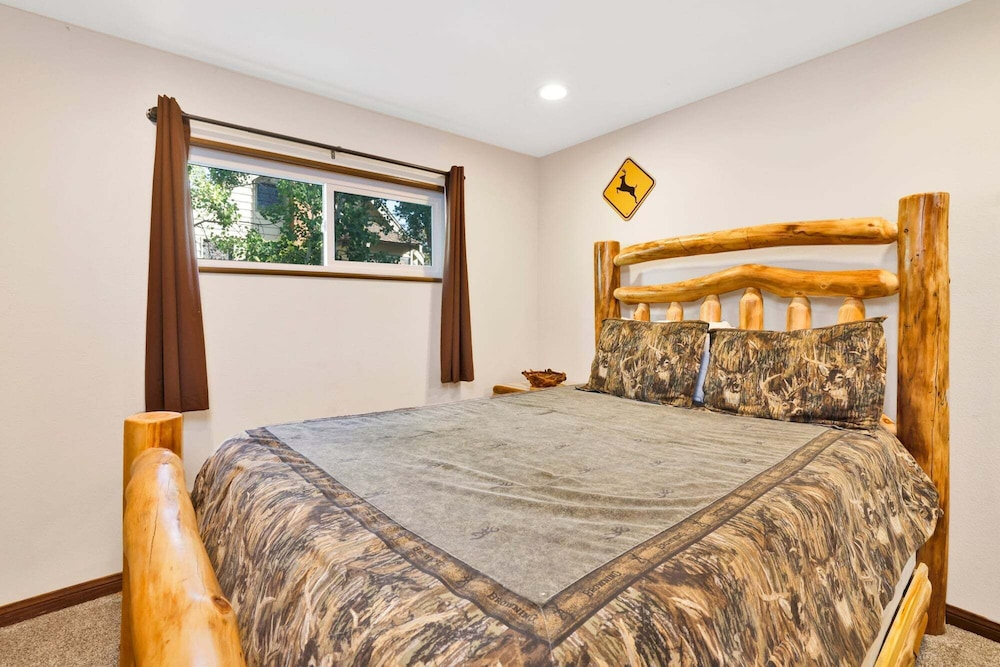 Mountain Fun-1729 by Big Bear Vacations