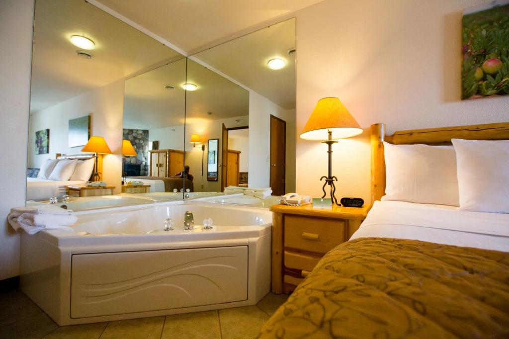 Cranberry Country Lodge