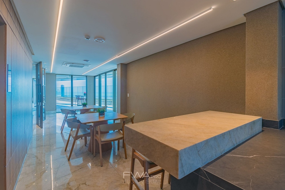 Parque do Cais #1210 - Apt With a View by Carpediem