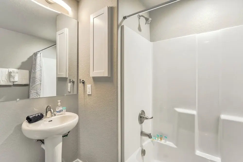 5370 N Union Unit101