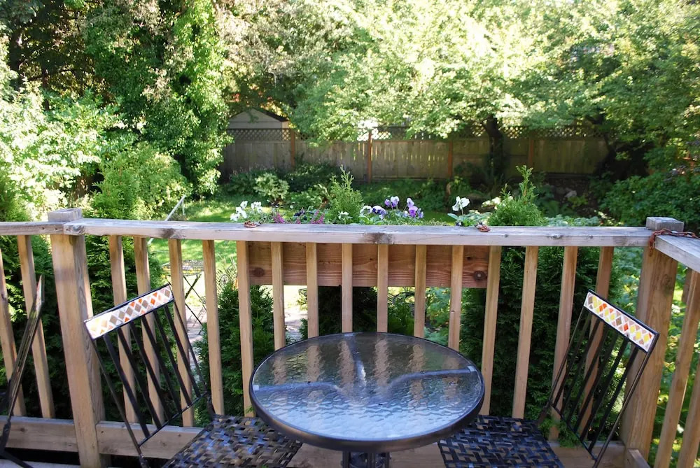 Ocean Island Garden Suites
