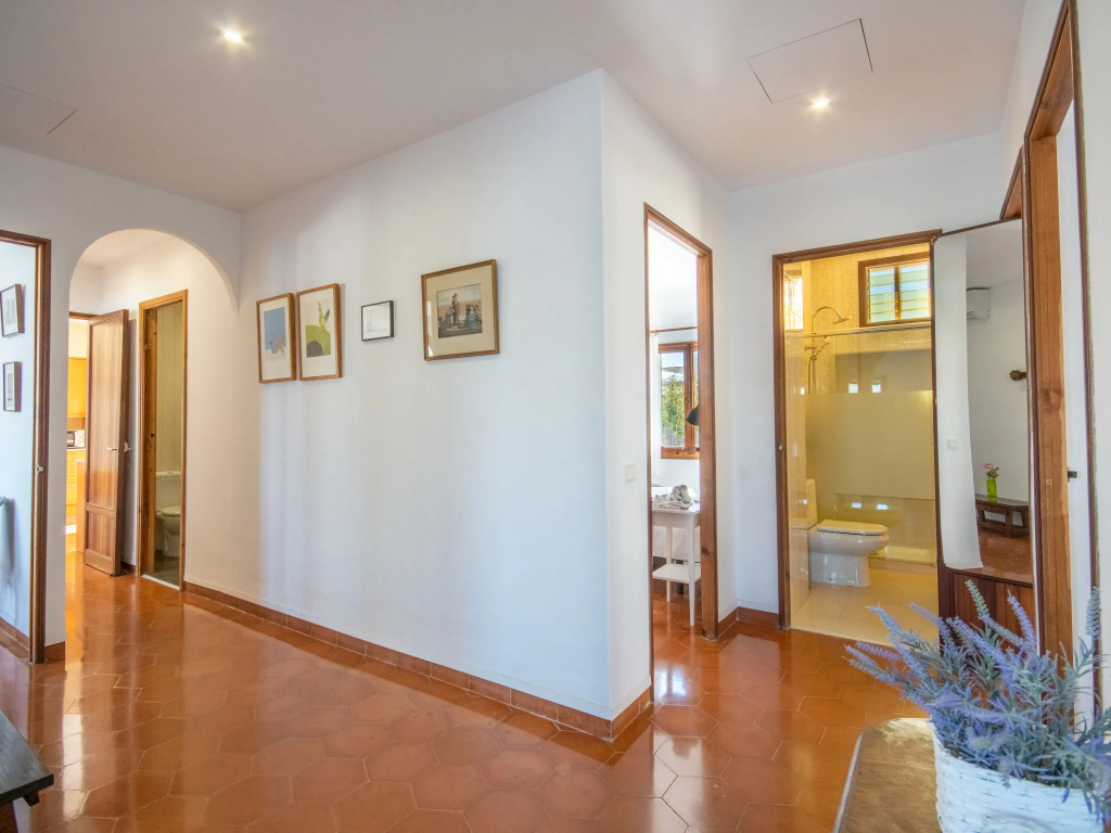 Villa Can Verd by Interhome