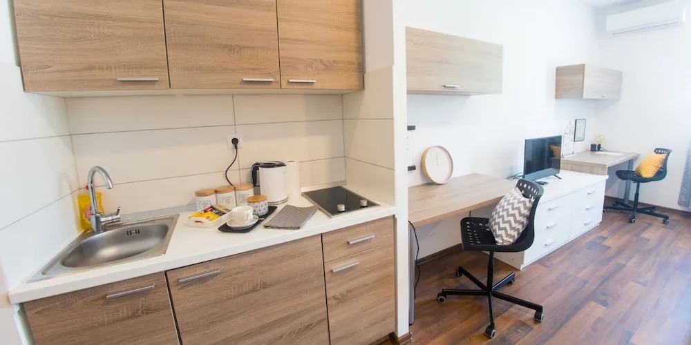 Studio Apartment Woody Moody