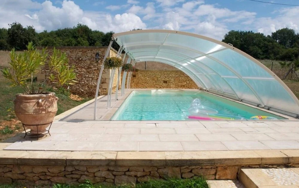 Villa With 5 Bedrooms in Les Eyzies-de-tayac-sireuil, With Private Poo