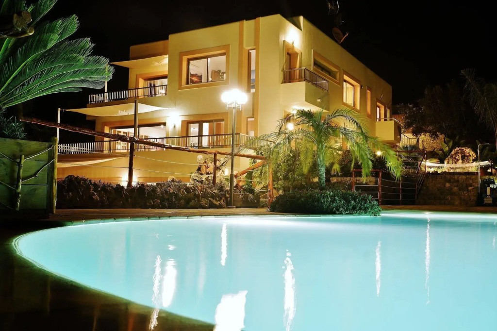 Costa Ibiza Villa