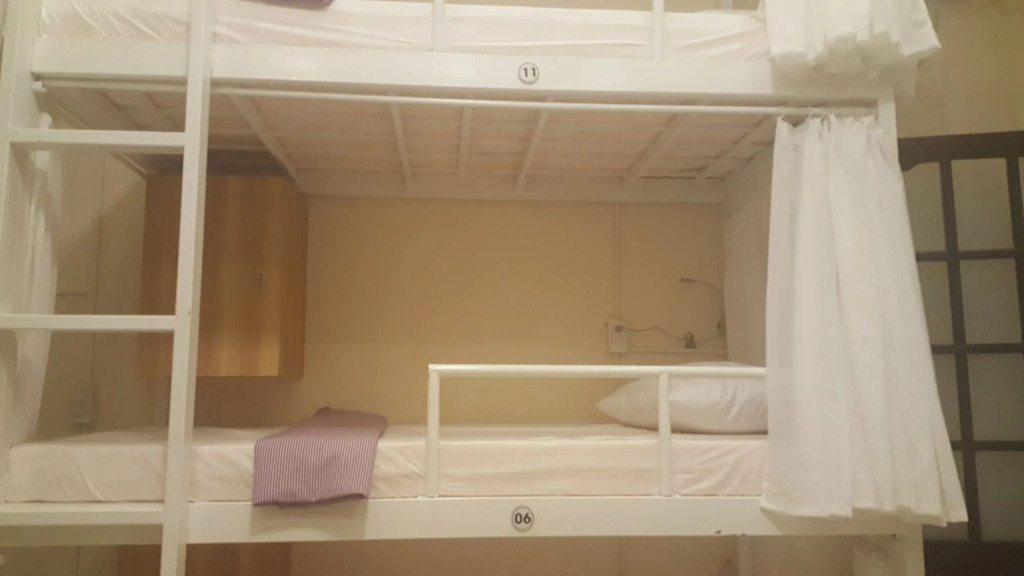 Amy 2 Hostel Hue