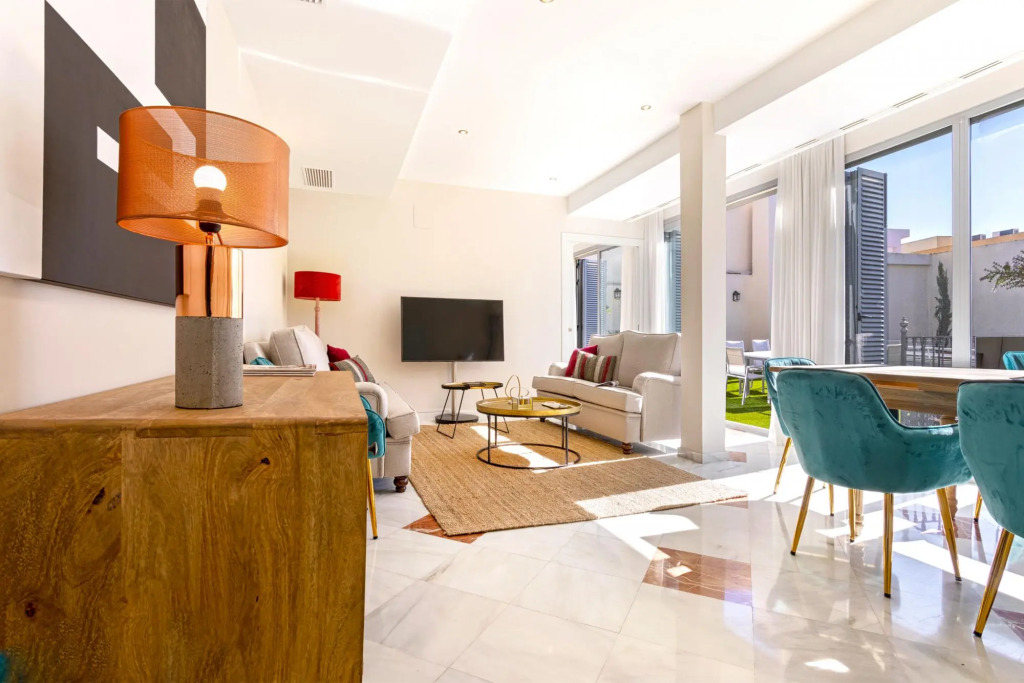 Amazing 4BD Duplex With Terrace in Santa Cruz Abades Terrace III
