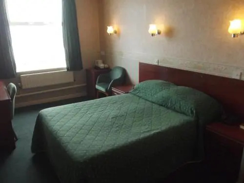 Headway Hotel