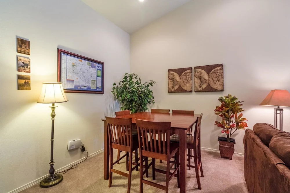 Kinglet 28