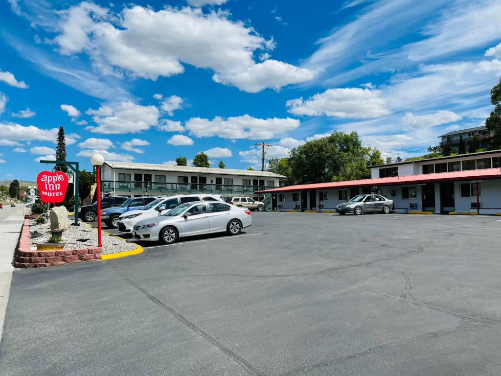 Apple Inn Motel