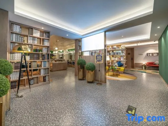 Xike Hotel (Central Hospital East Hospital Pingqiao Century Plaza Branch)