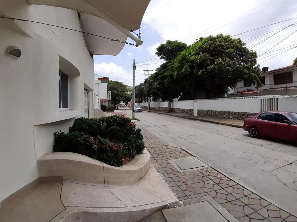 Apartamento en santa marta brisa marina 1006