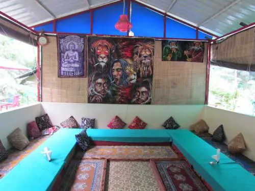Camp The Parvati River Bank