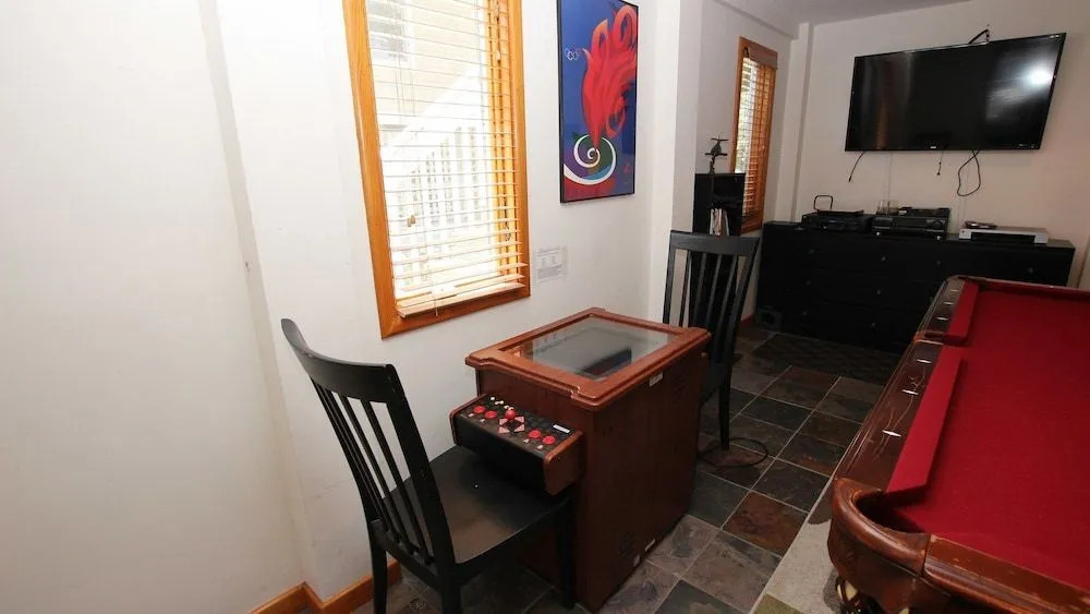 Carolina Sunset - 4 Br Home