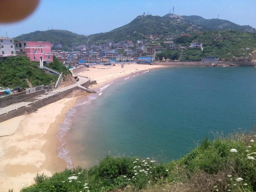Lingtaoge Inn