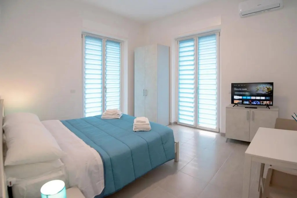 Rocciola Home