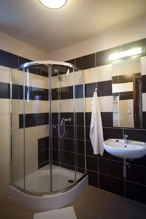 Pandora Zsóry Apartmanok Mezőkövesd