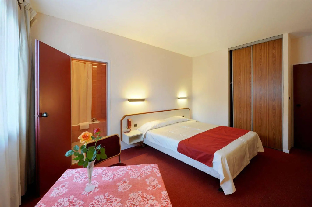 Hotel Le Bourgogne