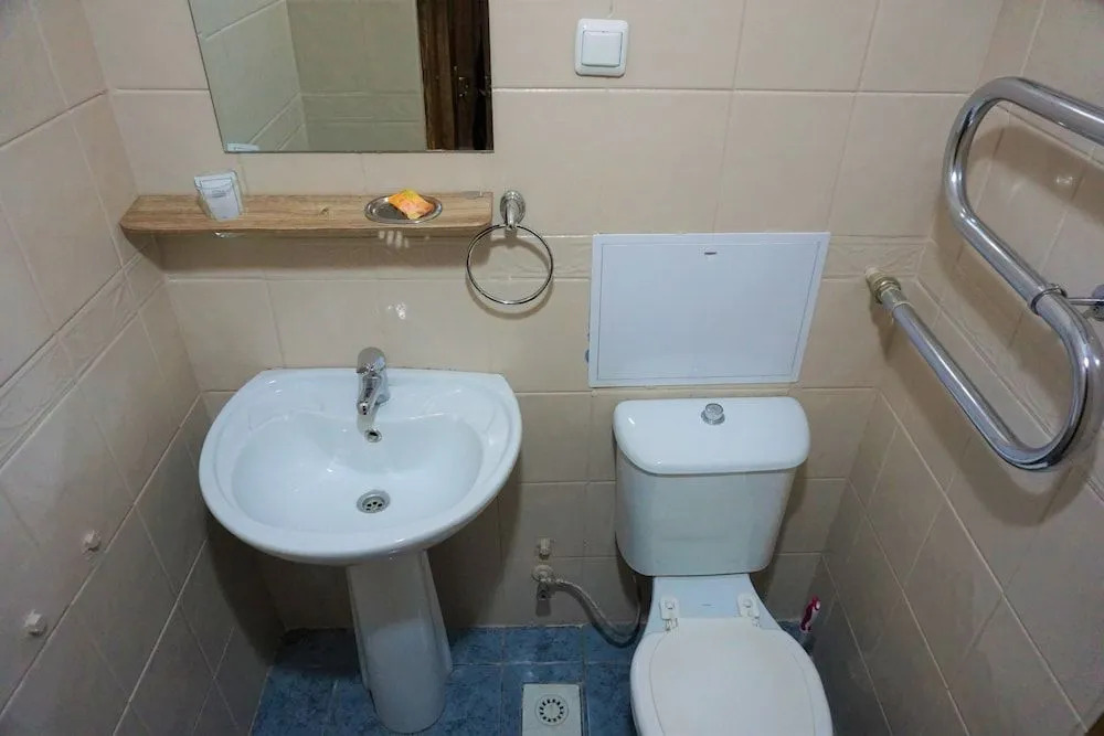 Turkestan Hotel