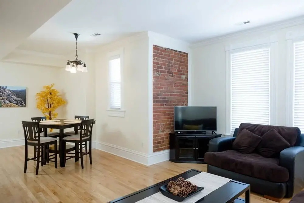 D022 2 Bedroom Apartment By Senstay