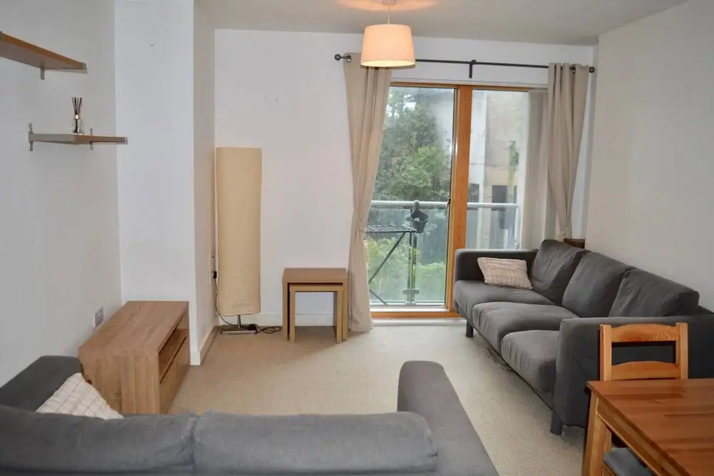 Comfortable 2 Bedroom Apartment in Manchester