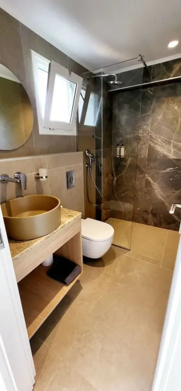 Thinalos Hotel