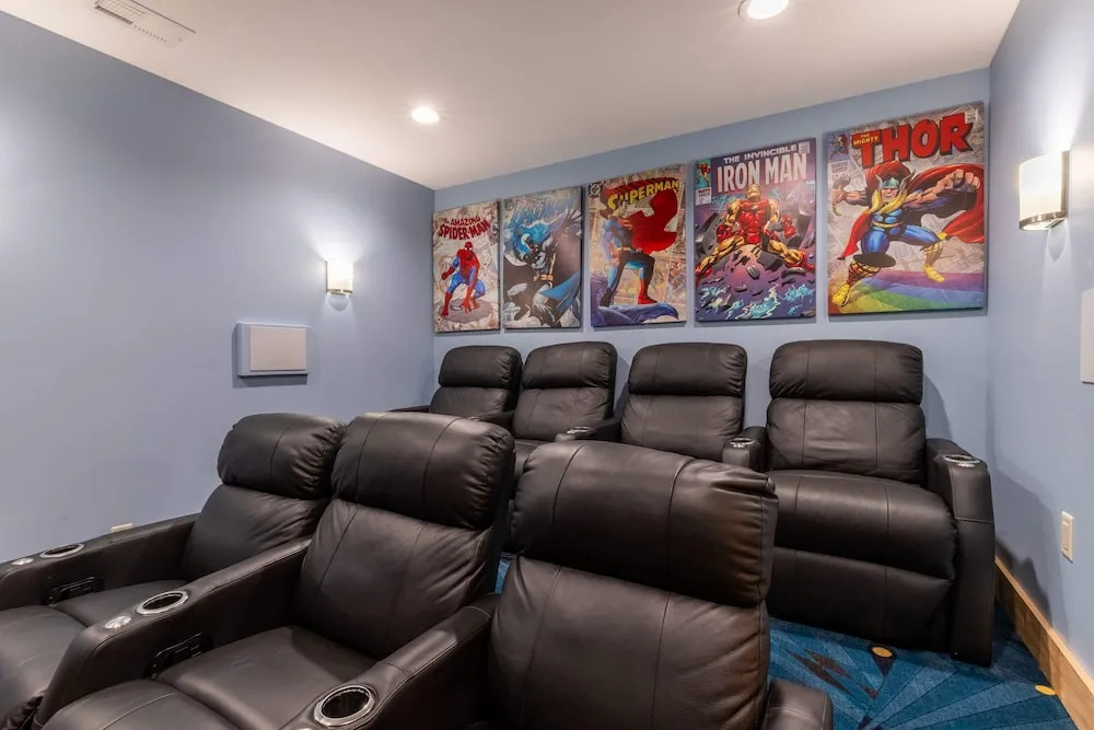 Luxury Cabin Lake View Access Theater Game Room